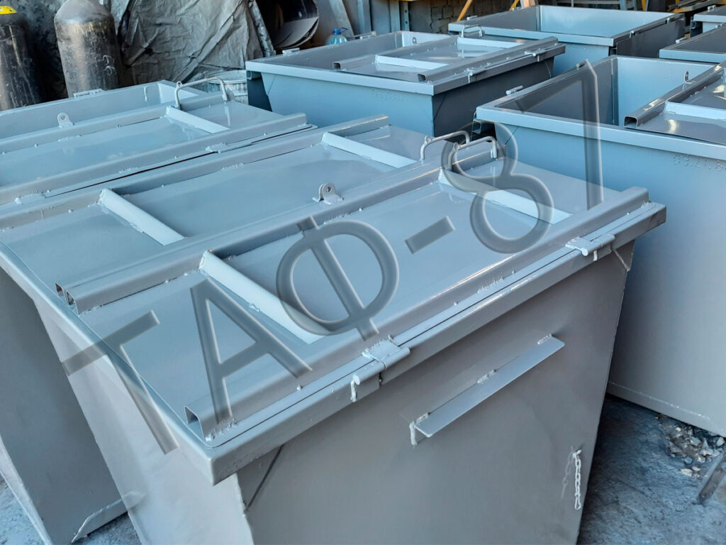 Металевий бак для сміття з кришкою